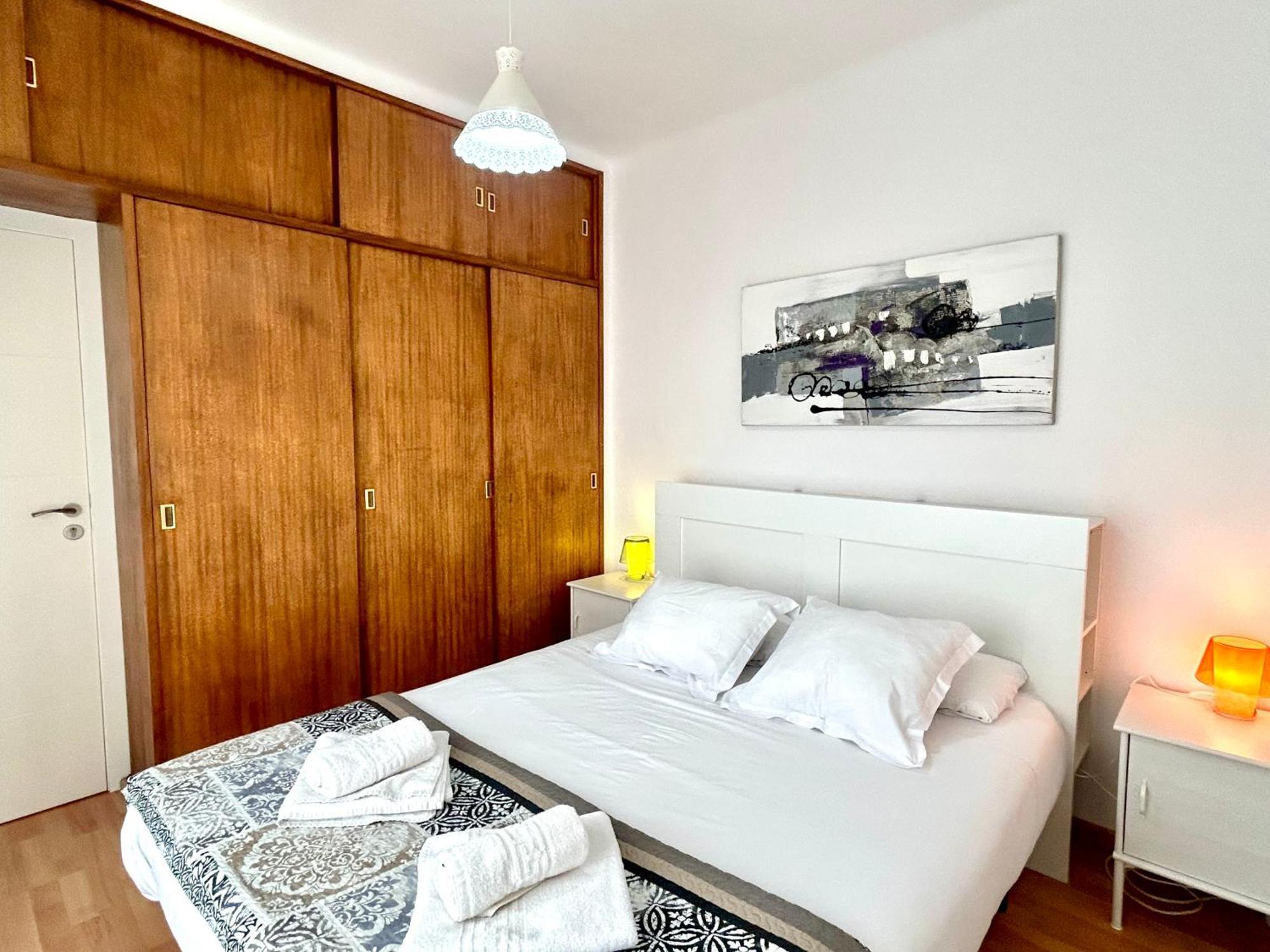 Apartment Carrer D'Olesa バルセロナ エクステリア 写真