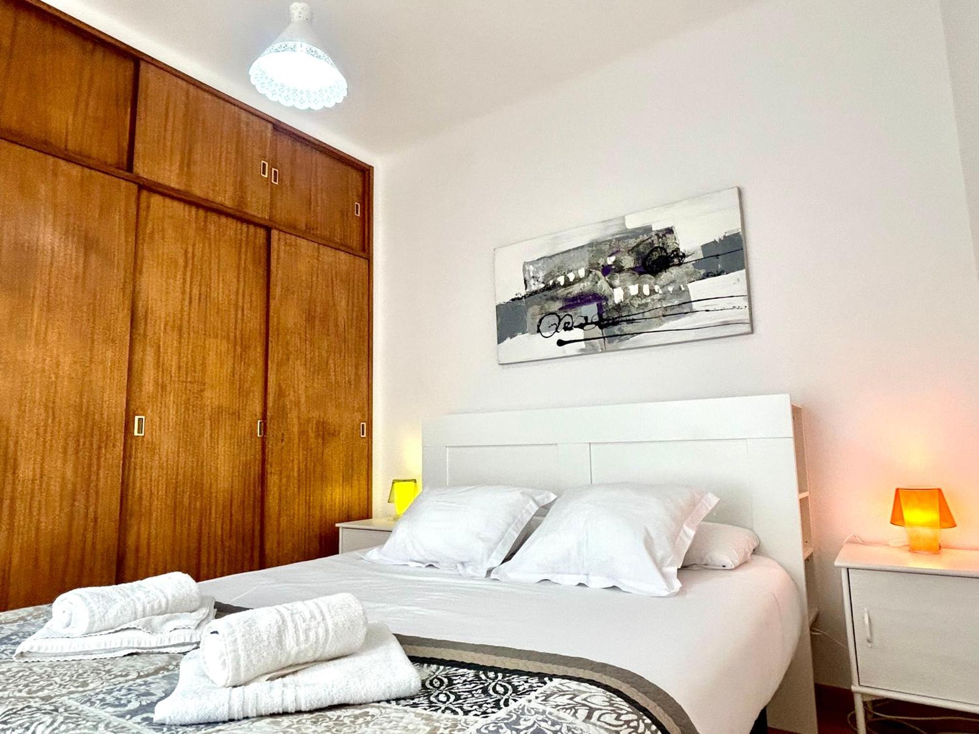 Apartment Carrer D'Olesa バルセロナ エクステリア 写真
